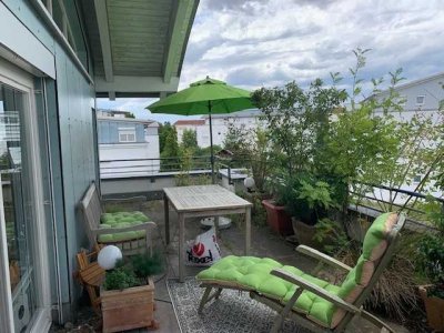 Wunderschöne möblierte 2- Zimmer Penthouse-Wohnung