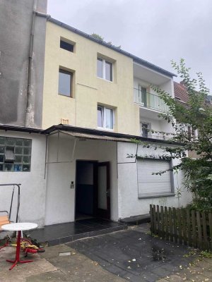 Gepflegte 3,5 Zimmer Wohnung mit Balkon in Duisburg Hochheide