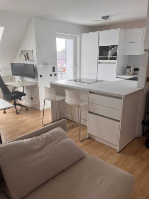 Erstbezug nach kurzer Selbstnutzung und Generalrenovierung, Bad, Küche, Fenster und Türen