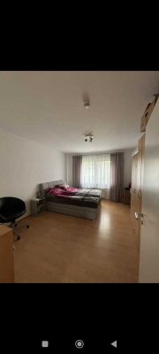 Siegburg:Schöne 3 ZKB EG Wohnung mit Terrasse