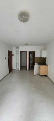 Apartment mit kleiner Terrasse und Außenstellplatz im UNI-Wohngebiet ZU VERKAUFEN