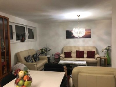 Stilvolle, neuwertige 2-Zimmer-Wohnung mit EBK in Weil am Rhein