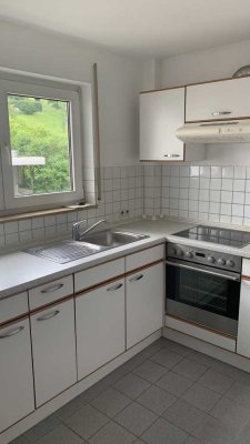 Ansprechende 2-Zimmer-Wohnung mit Balkon und Einbauküche in Pfullingen