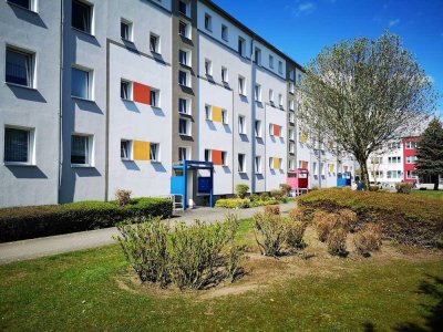 ++ Wohnen im EG mit Balkon ++