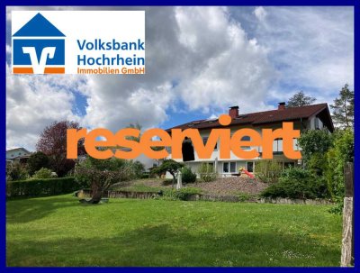 * reserviert * Tiengen - Top Wohnlage! 4 ½-Zimmer Dachgeschosswohnung!