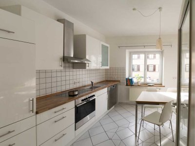 Helle 2 Zimmer - Wohnung in Zentraler Lage