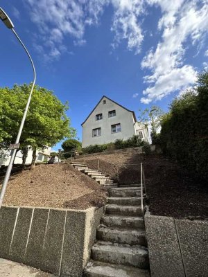 freistehendes Einfamilienhaus sucht Familie!