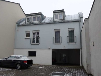 Gepflegte 4-Zimmer-Doppelhaushälfte mit EBK in Schwetzingen, Schwetzingen