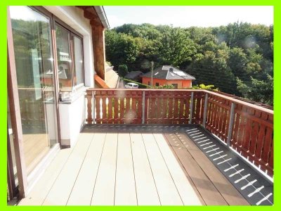 Moderne Maisonette-ETW im 1.OG u. DG mit großen Südbalkon in einem Zweifamilienhaus - beste Wohnlage