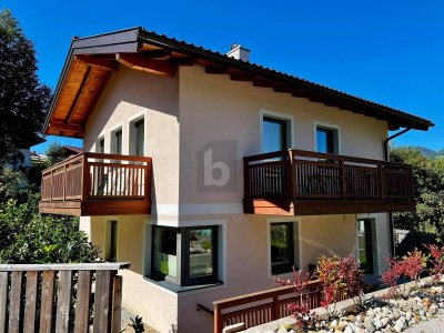 RUHELAGE MIT EIGENEM GARTEN IN EMBACH!