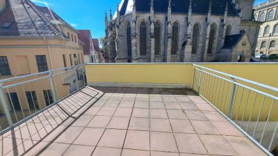 Helle 2 Zimmer Wohnung mit Dachterrasse