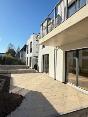 Isernhagen-Süd Erstbezug: Fußbodenheizung, große Terrasse mit Garten, TG, u.v.m.