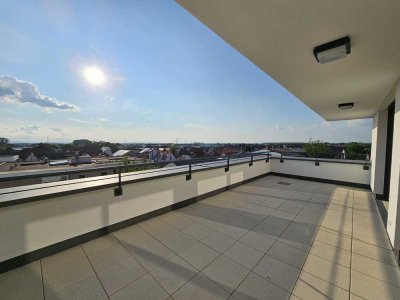Exklusives Penthouse mit großer Dachterrasse, Weitblick, Aufzug & PV-Strom uvm.