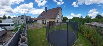 4 Zimmer  Erdgeschosswohnung mit 310qm Garten
