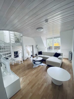 Erlangen-Zentrum-0176-70711090-Stylische neu vollmöbliert+renovierte 3,5-Zi-Dach-Maisonette-Wohnung