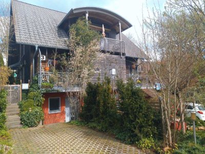 Großzügiges, 5-Zimmer-Holzhaus mit geh. Innenausstattung und Garten in Bad Dürrheim-Öfingen