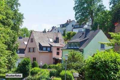 3-Zimmer-Wohnung mit Gartenanteil