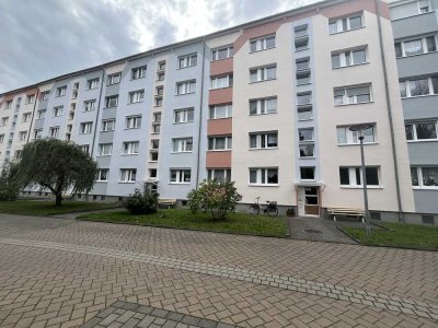 gemütliche 2-Raumwohnung mit Einbauküche