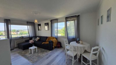 Modern möblierte 2-Zimmer-Wohnung in Eschborn | Balkon & WLAN | 5 Min zur S-Bahn