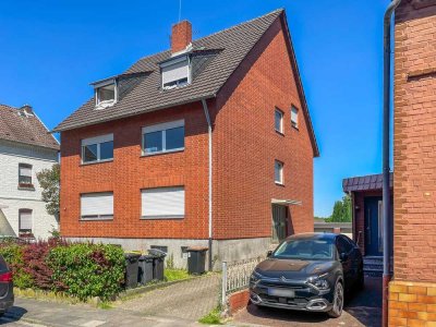 Attraktives 3-Familienhaus mit ausgebautem Dachgeschoss und Garagen in zentraler Lage von Hürth