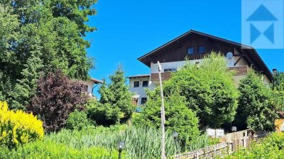 ACHSLACH 
Achtung GROSSFAMILIE!
2 Fam. Haus mit ausgebautem Dachgeschoss !