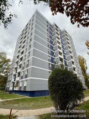 4 Zi Wohnung im 9. OG mit Skylineblick  - Potential mit Perspektive!