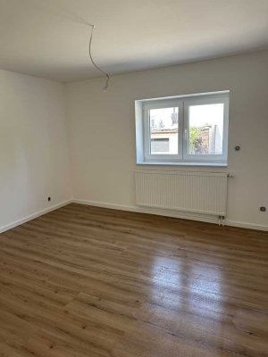 Geschmackvolle 3-Zimmer-Wohnung in gehobenem Stil - Erstbezug nach Sanierung: