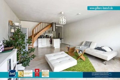 Frei zur Selbstnutzung: Maisonette-Wohnung in Innenstadtlage mit Balkon & Tiefgaragenstellplatz.
