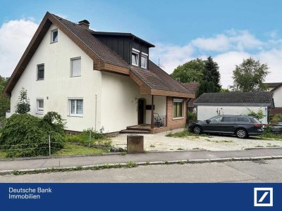 Ihre Chance: Dreifamilienhaus mit großzügigem Grundstück