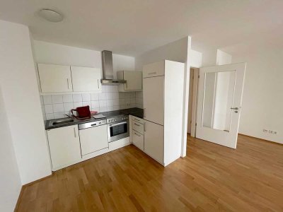 Europaviertel: 3 Zimmer-Wohnung mit EBK und Balkon