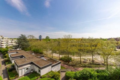 Renovierte 3-Zimmer Eigentumswohnung mit Balkon |Groß-Buchholz | Leerstehend