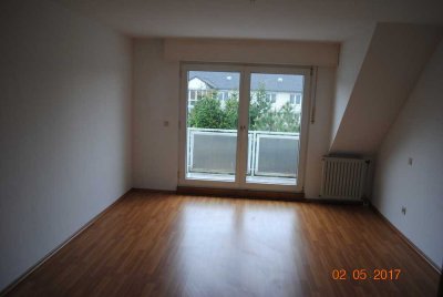 2-R.-Whg über 2 Etagen, KDBd G-WC mit 2 großen Südbalkonen