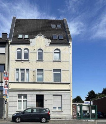 ***ZENTRAL und ausgefallen: ETW, 3 Zi-KDB, mit EBK und großem Balkon in MG-Heyden!***