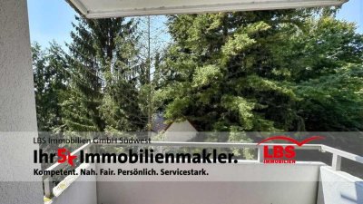 Zentral und Charmant - Komfortable Wohnung mit viel Platz und Blick ins Grüne