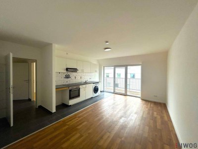 Balkonwohnung im Dachgeschoss - 3 Zimmer mit Wohnküche - Nähe Quellenstraße und Matzleinsdorfer Platz