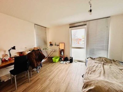 BERUFSPENDLER AUFGEPASST MODERNES APARTMENT 2.OG MIT AUFZUG BALKON UND EINBAUKÜCHE
