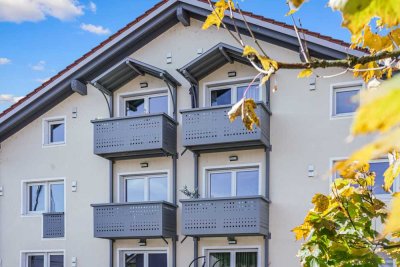 Neuwertige Wohnung mit zwei Balkonen im Ortskern von Winhöring