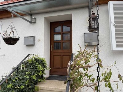 Sowas gibt es nicht so oft... viel Platz, eigene Garage und Gartenanteil zum Kauf