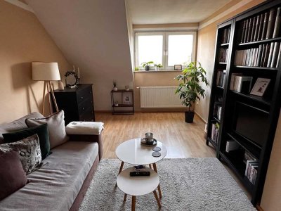 Schöne, helle 3-Zimmer-Wohnung mit Trifelsblick in zentraler Lage