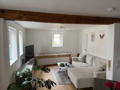 680 € - 60 m² - 2.5 Zi.