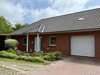 Ebenerdige DHH, BJ 2012 mit Wintergarten, Garage und Ausbaureserve