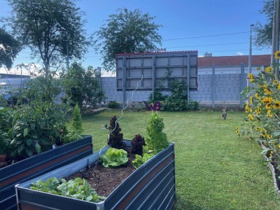 Traumhaftes Holz- Einfamilienhaus mit Eigengarten in Wien – mit 2. Grundstück extra!