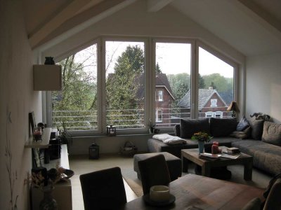 Lichtdurchflutete 3-Zimmer-Dachgeschosswohnung mit großem Balkon & hochwertiger Ausstattung