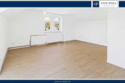 Charmantes Dachgeschoss-Flair: Stilvoll und kernsaniert