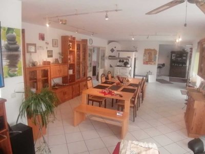 Renditestarke Investition: Gepflegtes Dreifamilienhaus mit stabilen Mieteinnahmen