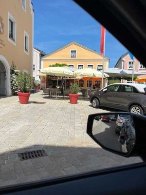 Renditestarke Immobilie mit ca. 160 m² Gewerbe u. einer Wohnung mit ca. 168 m² in Dietfurt-Zentrum !