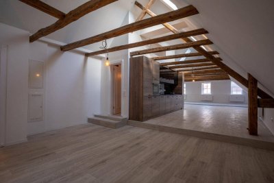 Provisionsfrei Wohnung im Stadtplatz zu vermieten