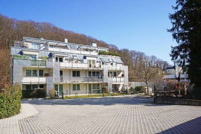 Moderne 3-Zimmer-Mietwohnung mit Eigengarten und PKW-Stellplatz in Hauptplatznähe