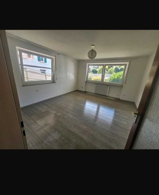 Gemütlich 1 Zimmer Wohnung in Ruhiger Lage