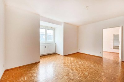 Gut vermietbare DG-Wohnung nahe Hütteldorfer Straße mit Parkplatz
